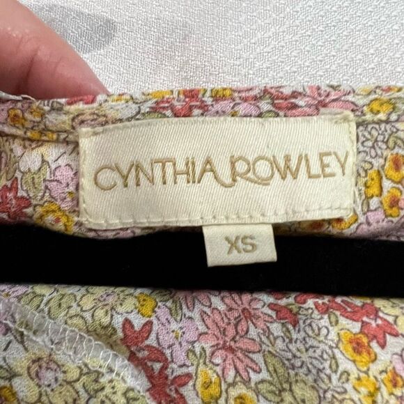 Cynthia Rowley Ditzy Floral Cottage core Viscose Blouse‎ - Picture 3 of 7